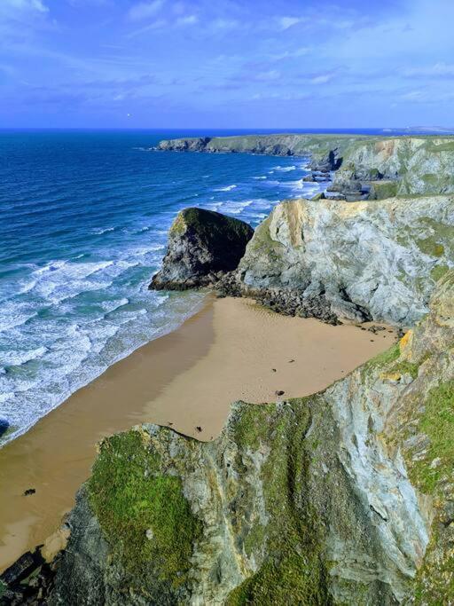Large 4 Person Couples And Family Caravan In Newquay Bay Resort Esterno foto