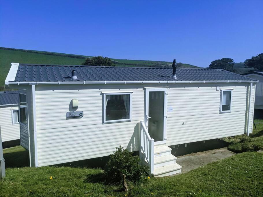 Large 4 Person Couples And Family Caravan In Newquay Bay Resort Esterno foto